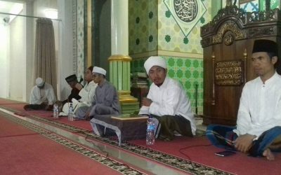 Pembukaan Pengajian Kitab Hadist Arba`in Nawawiyah oleh Pengurus Masjid Rensing Bat