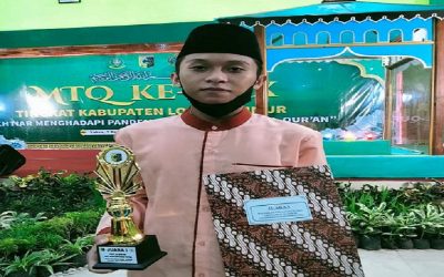 Wakili Sakra Barat, M. Sulhi Hasan Raih Juara 1 Kaligrafi Kontemporer di MTQ Lotim